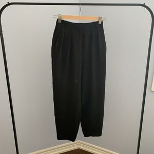 ARITZIA/BABATON - HIGH WAISTED TAPERED PANTS